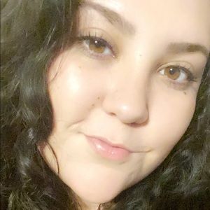 Meet your Posher, Miriam